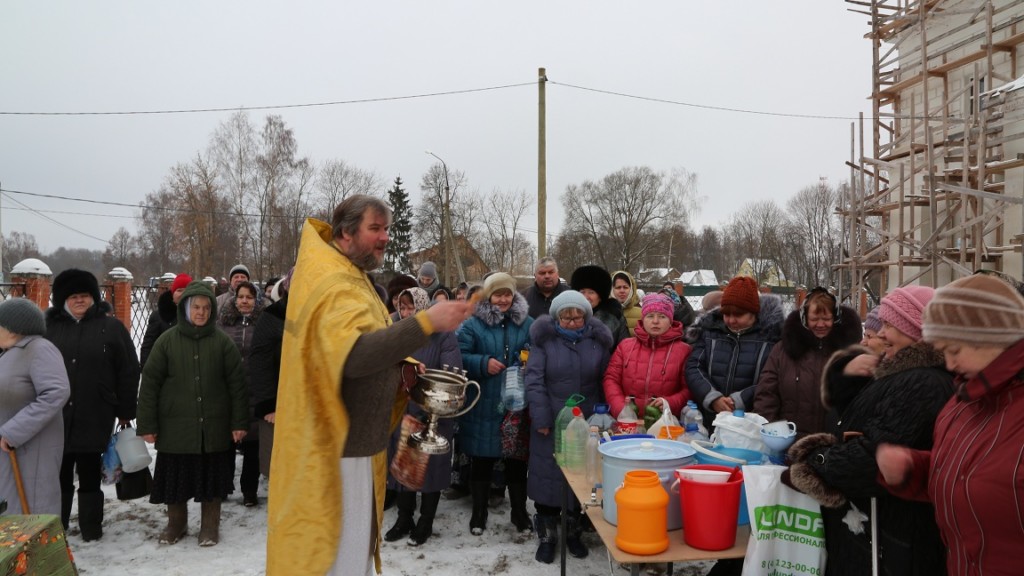 Белая Колпь Церковь